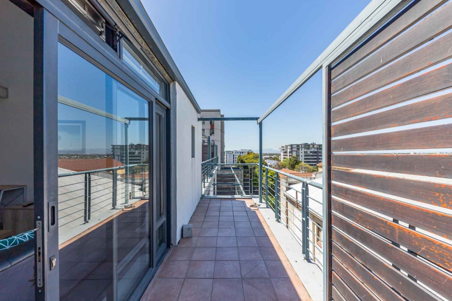 1 Bedroom Property for Sale in Observatory Western Cape